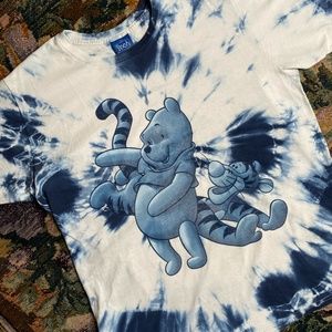 Pooh & Tigger, Blue and White Tie Dye